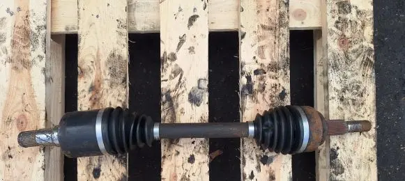 Jeep Grand Cherokee (WK) Front driveshaft