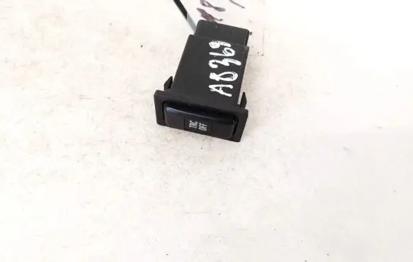 Traction control (ASR) switch