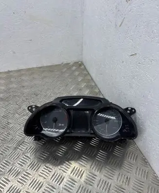 Audi S5 Speedometer (instrument cluster) 8T0920930Q 503001520604