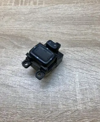 Mazda 6 Wing mirror switch 183608