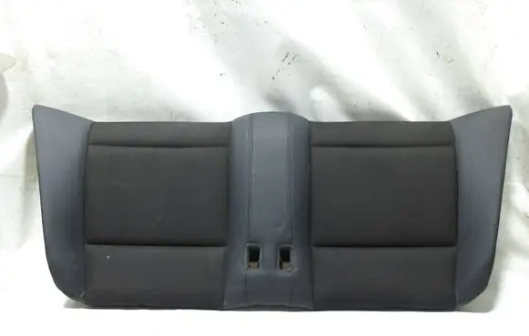 BMW 1 E82 E88 Second row seats 1K1