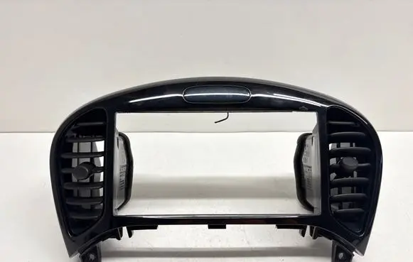 Nissan Juke I F15 Dash center air vent grill 68260BX80A