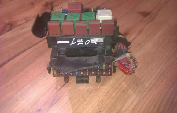 Ford Ka Fuse box set 94fg14a073aa