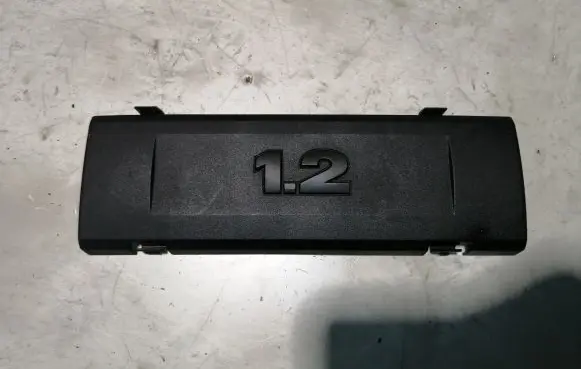 Volkswagen Polo V 6R Engine cover (trim) 03E103929A