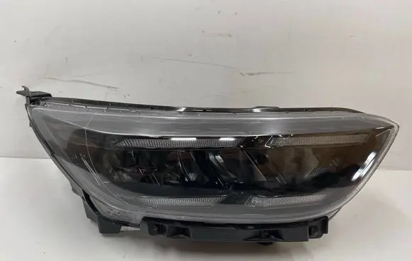 KIA Stonic Headlight/headlamp 92102-h8
