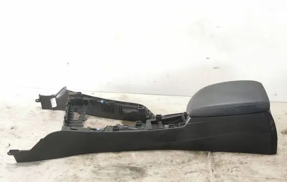 BMW 1 F20 F21 Center console 105036796 9207358 51169207358