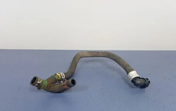 Renault Kangoo II Engine coolant pipe/hose