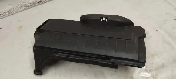 Mercedes-Benz A W176 Battery box tray cover/lid A2465411005