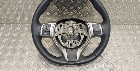 Toyota Yaris Steering wheel
