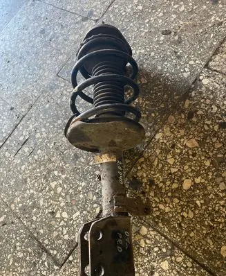 Toyota Avensis T250 Front shock absorber/damper