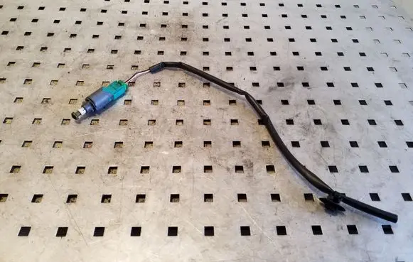 Renault Trafic II (X83) Brake pedal sensor switch 8200168240