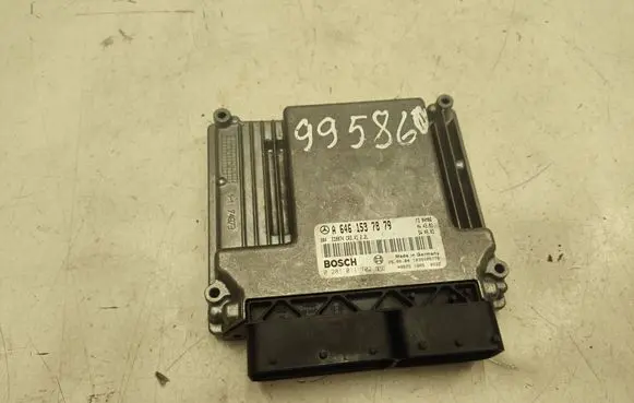Mercedes-Benz E W211 Engine control unit/module A6461537879 1039S05776 0281011702