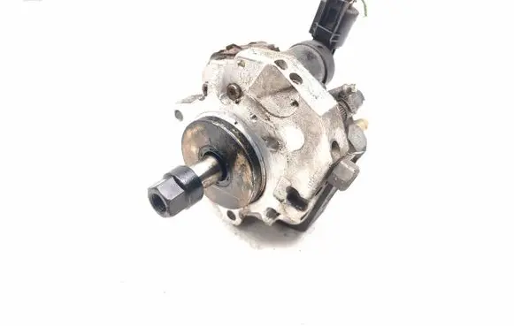 BMW 3 E46 Fuel injection high pressure pump 7788670 0445010045