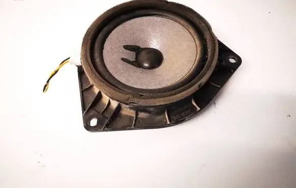 Toyota Corolla Verso AR10 Front door speaker 861600F030