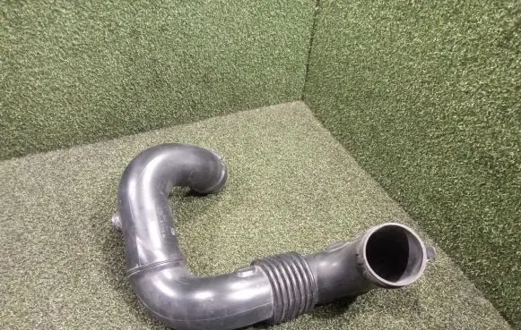 Renault Master III Air intake duct part 165554107R 70357362
