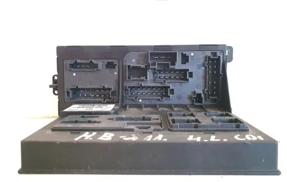 Mercedes-Benz E W211 Fuse module 2115453901