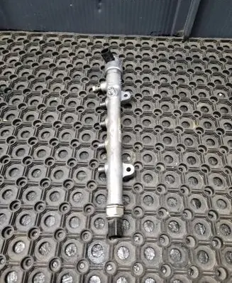 Fuel main line pipe