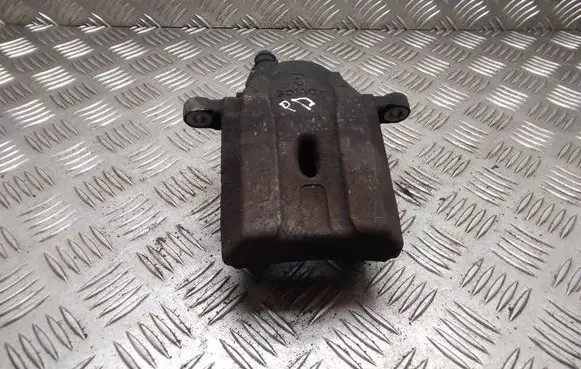 Toyota Prius (XW20) Front brake caliper