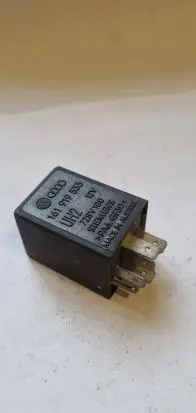 Skoda Octavia Mk1 (1U) Other relay 161919533