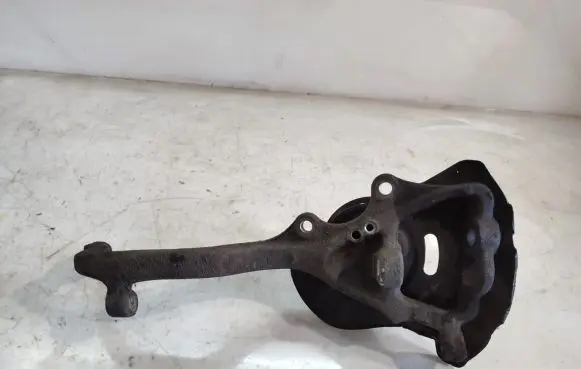 Mercedes-Benz S W221 Front wheel hub