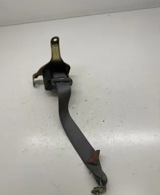 Mazda 626 Rear seatbelt T8681T 535622401