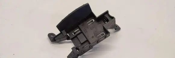 Volkswagen Tiguan Blind spot radar bracket 5NA907456A