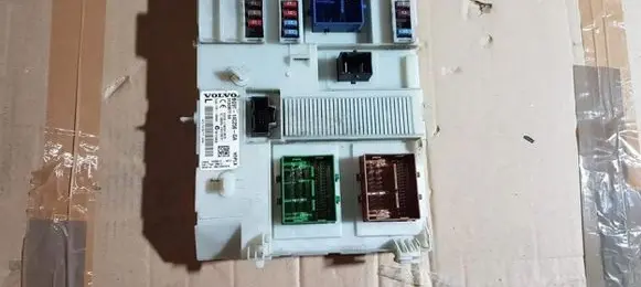 Volvo XC60 Comfort/convenience module 31343677AA