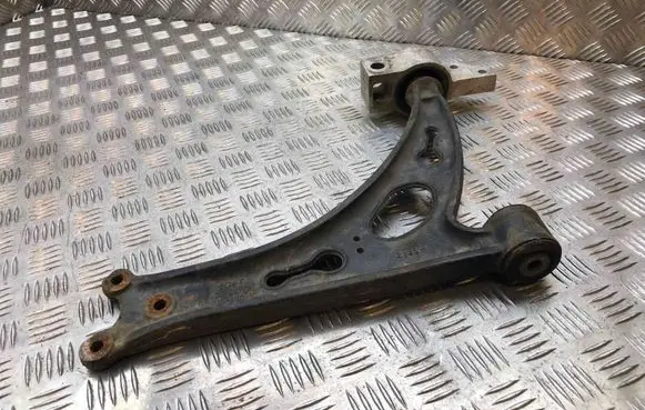 Volkswagen Touran I Front lower control arm/wishbone 1K0199298G