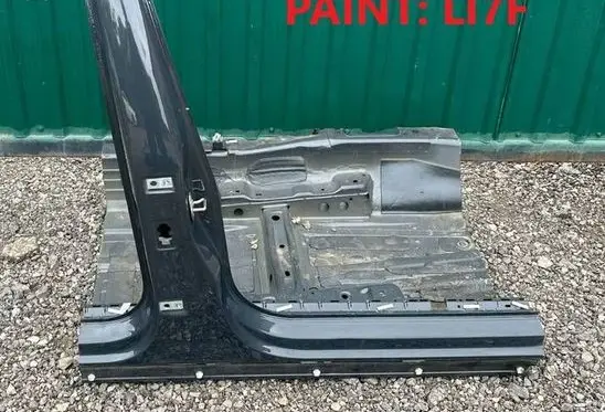 Volkswagen PASSAT B8 Pillar (middle)