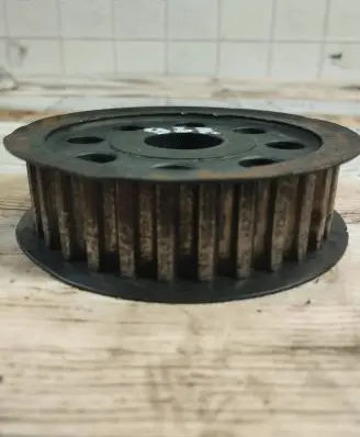 Audi A6 S6 C6 4F Camshaft pulley/ VANOS 059109