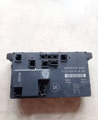 Mercedes-Benz E W211 Door control unit/module 2118200626