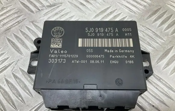 Skoda Yeti (5L) Parking PDC control unit/module 5J0919475A