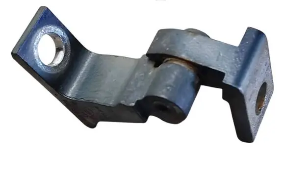 Volkswagen Touareg II Front door lower hinge 8K0831401A