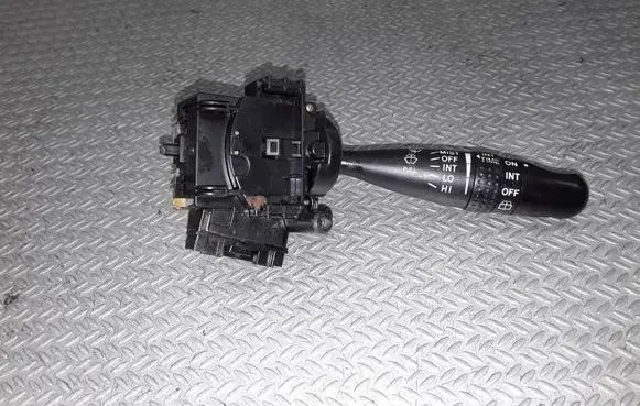 Toyota Corolla E120 E130 Wiper control stalk 173647