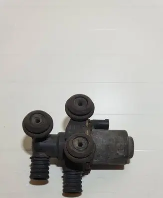BMW 3 E46 Coolant heater control valve 64118369805 1147412144