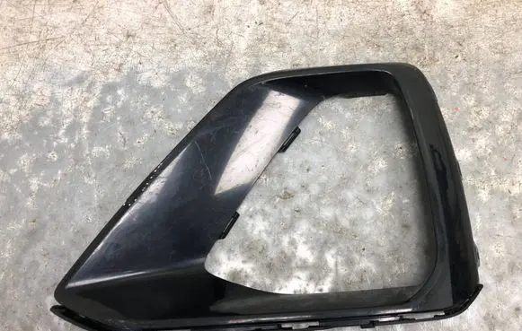 Audi Q8 Front bumper lower grill 4M8853053A-BILI 4M8853053A