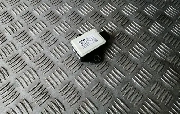 Audi A6 S6 C6 4F ESP acceleration yaw rate sensor 4F0907637A 0265005776
