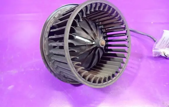 Volkswagen Transporter - Caravelle T4 Heater fan/blower 701819021B