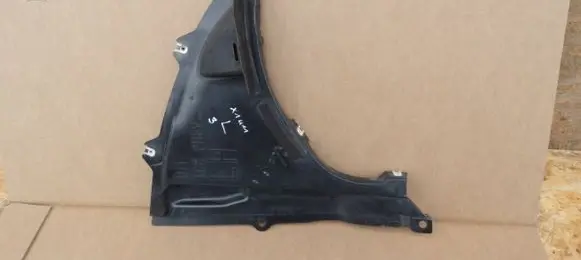 BMW X1 U11 Front wheel arch liner splash guards 9465703 11252014