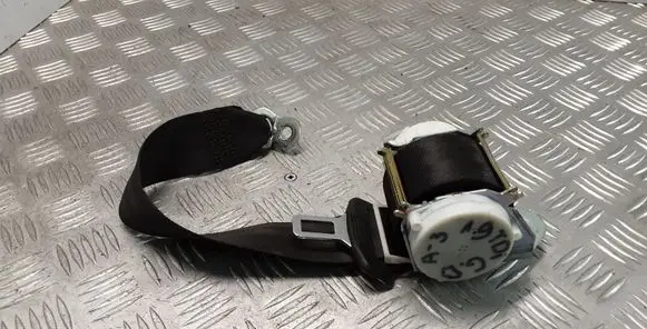 Audi A3 S3 8P Rear seatbelt 8P3857805B