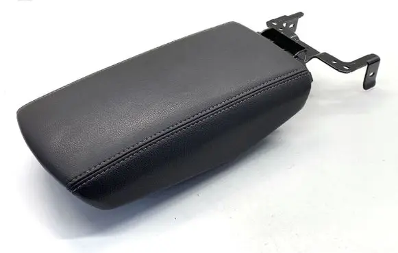 Ford Escape III Armrest 