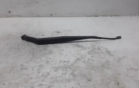 Volkswagen PASSAT B5 Front wiper blade arm DY06G14LHD