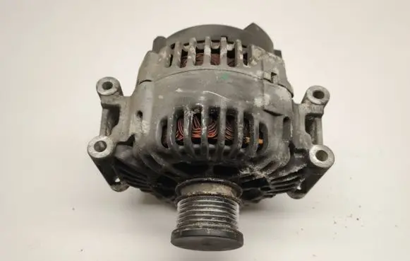 Mercedes-Benz E C207 W207 Generator/alternator A0141541102