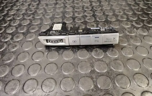 Audi A8 S8 D4 4H Parking (PDC) sensor switch 4H2959674CD 4h0820911c