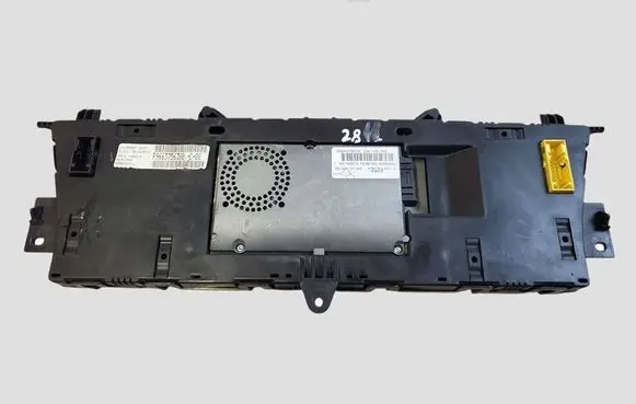 Citroen C4 I Picasso Speedometer (instrument cluster) 178162526 P9663756380