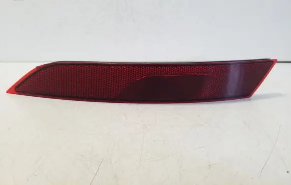 Polestar 2 Rear tail light reflector 31698755