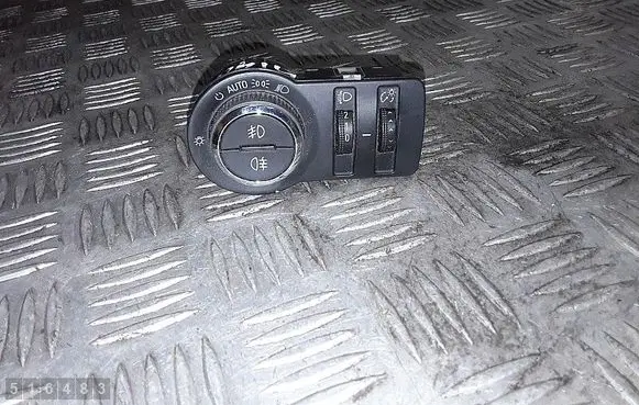 Opel Insignia A Light switch 13268702