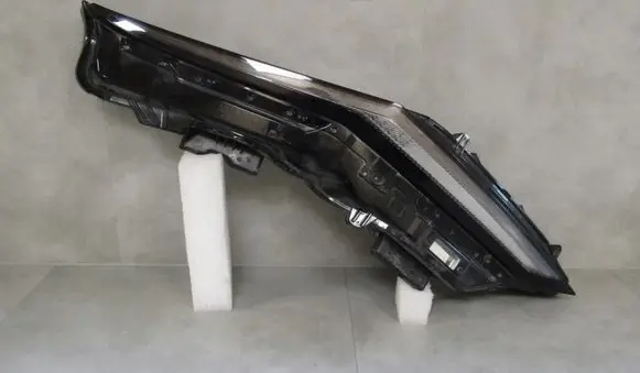 Nissan Ariya LED Daytime headlight W5752