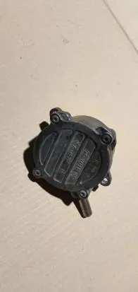 Mercedes-Benz Vito Viano W639 Vacuum pump A6462300165 VAPEC19S