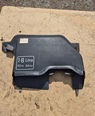 Ford Focus Engine cover (trim) D2L4A